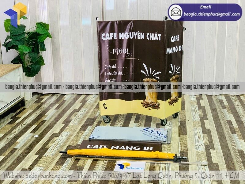 Sản xuất quầy bán cafe mini gấp xếp kèm dù che chuyên nghiệp cho cá nhân doanh nghiệp