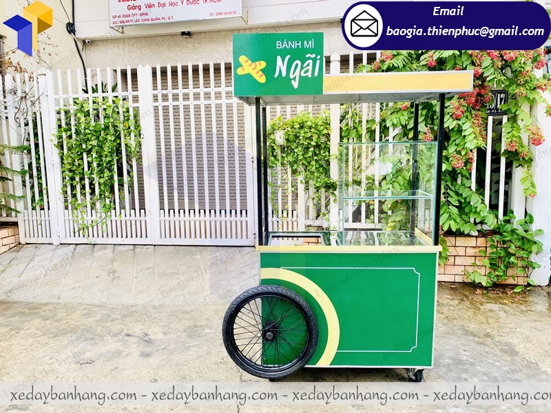 bảng giá tủ bán bánh mì