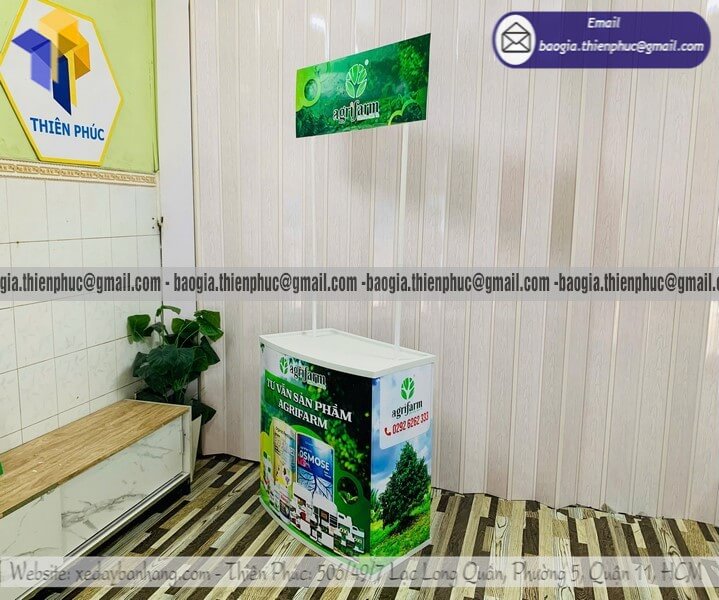Booth nhựa trưng bày sampling siêu thị di động giá tốt chỉ từ 900k - 1tr