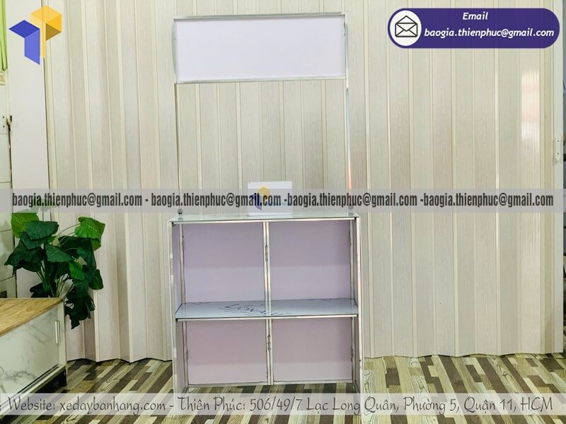 Booth sắt tiếp thị cho PG đứng bán hàng di động lưu động đi đâu cũng được
