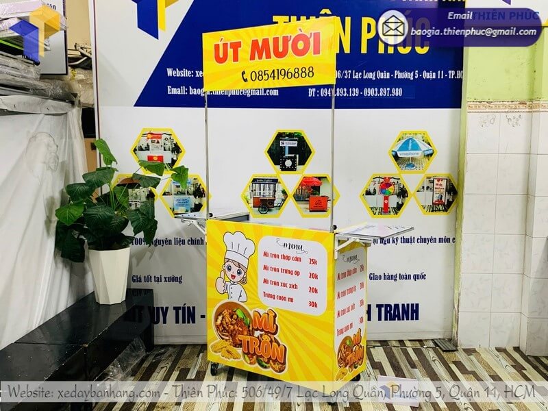 Đặt mua tủ bán mì trộn gấp gọn lưu động ngoài trời hỗ trợ xuất hóa đơn đỏ VAT