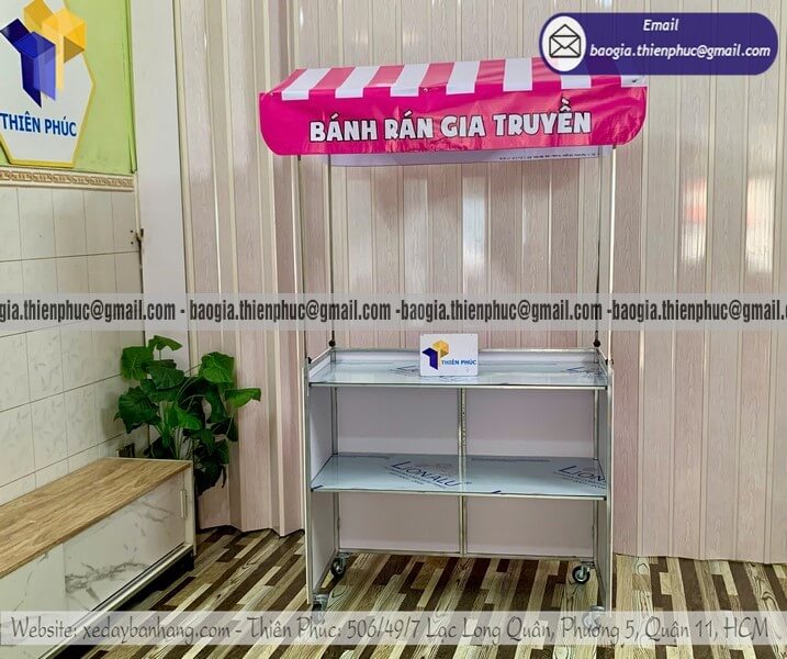 Gia công quầy bán bánh hàng rong gấp gọn mang đi xuất hóa đơn VAT minh bạch cho khách hàng