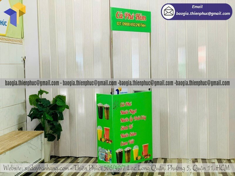 Mẫu quầy bán nước giải khát nhỏ xếp gọn vỉa hè phù hợp kinh doanh nhỏ lẻ