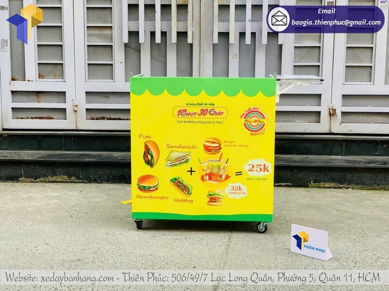 Mua tủ bán bánh mì gấp gọn di động in logo Mua tủ bán bánh mì gấp gọn di động in logo