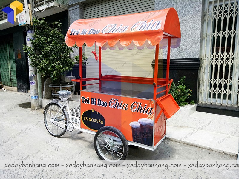 xe đạp bán trà bí đao dạo
