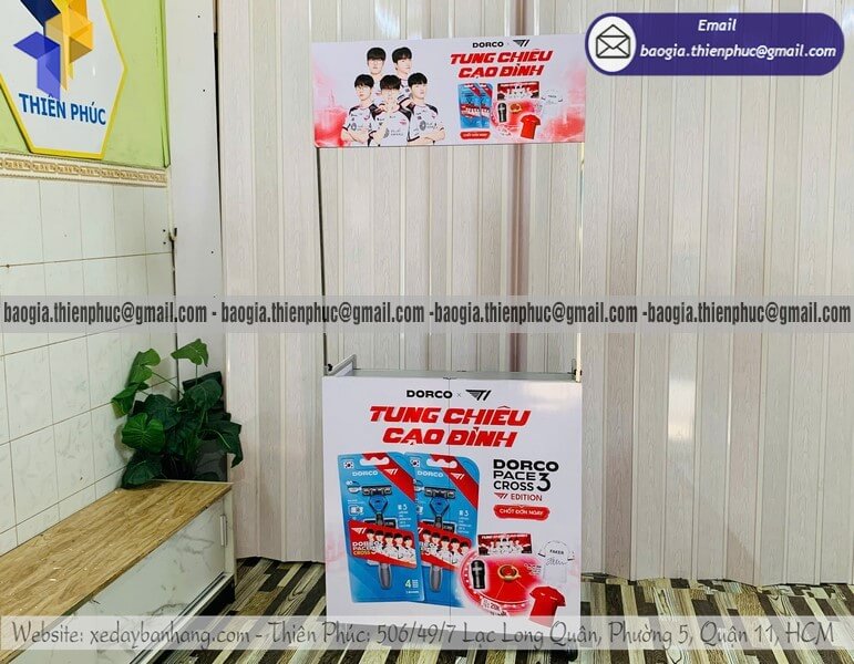 Xe đẩy trưng bày sản phẩm lắp ráp ngoài trời xếp gọn